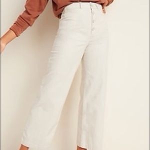 Old Navy High Waisted Cropped Chinos